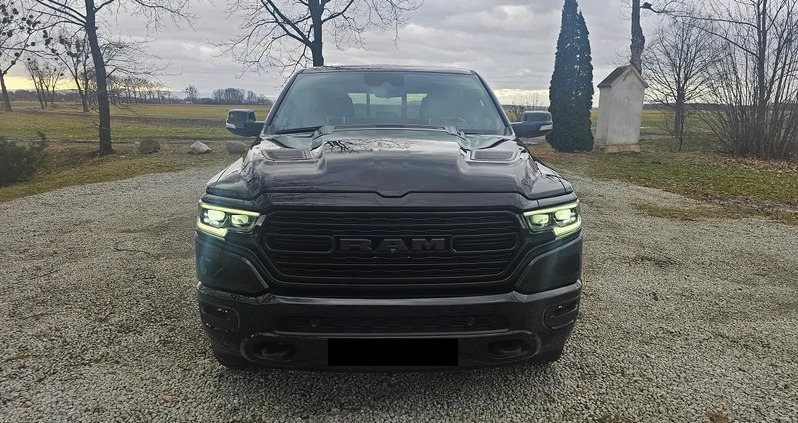 Dodge RAM cena 329000 przebieg: 64000, rok produkcji 2021 z Korfantów małe 704